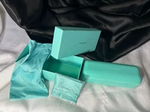 Tiffany Co Sunglass Case Box Hardshell Turquoise Hard Eyeglass Case, Cloth, Bag - Picture 1 of 5