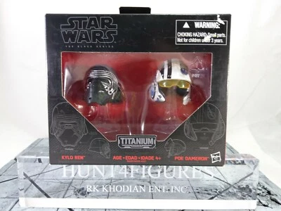 Star Wars KYLO REN & Poe Dameron Helmets #1 Black Series Titanium - Image 1 of 4