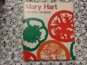 Vintage Mary Hart Favorite Recipes Cookbook HC Minneapolis Star Tribune signed - Picture 1 of 6