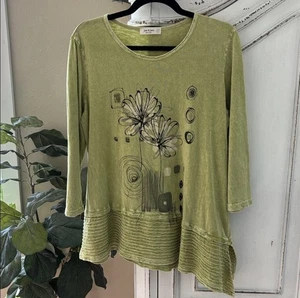 Jess & Jane Shirt Womens Large Green Floral Artsy Lagenlook Tunic Top - Picture 1 of 7
