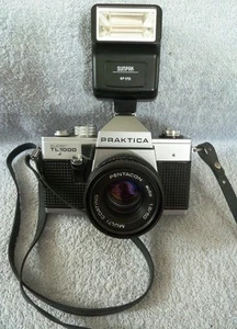 PRAKTICA SUPER TL1000 35mm SLR FILM CAMERA & PENTACON F1.8 50mm LENS + FLASH - Picture 1 of 21