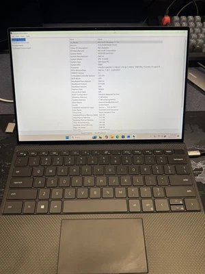 Dell XPS 13 9300 | 13.4" 4K+ UHD+ Táctil | Intel i7-1065G7 | 16GB RAM | 256GB SSD Foto 1 de 4