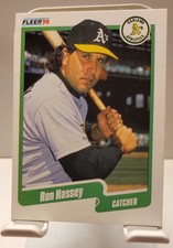 1990 Fleer Ron Hassey #8 