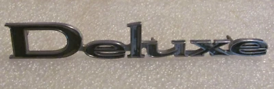 PONTIAC BEAUMONT SD SPORT DELUXE INSIGNIA EMBLEMA ORIGINAL ORIGINAL DE LOS AÑOS 60 CANADÁ Foto 1 de 4