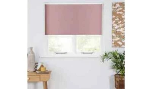 2 for £15 - Argos Home Blackout Insulating Roller Blinds -3ft Pink 90cm x 160cm - Picture 1 of 6