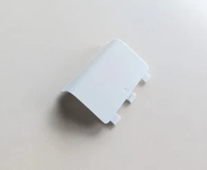 NEW White Xbox One Replacement Controller Battery Cover Lid Case Shell Back - Picture 1 of 2