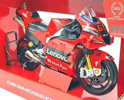 Maisto 1/6 Scale 32229 - Ducati Desmosedici MGP 2022 #63 F. Bagnaia - Image 1 of 4