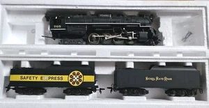 Rivarossi HO Scale #5438 2-8-4 Berkshire Nickel Plate Road / NYC & St. L #765 - Picture 1 of 22