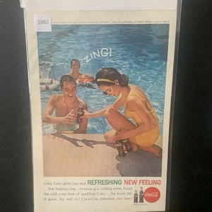 Anuncio de Coca Cola ZING 1962 de colección refrescante nuevo sentimiento - Imagen 1 de 2