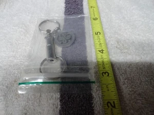 Vintage GE General Electric Keyring Keychain - Picture 1 of 2