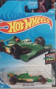 Hot Wheels 77/250 HW Race Day 7/10 Indy 500 Oval Green 1:64 Scale - Picture 1 of 4