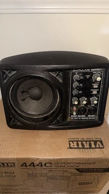 Behringer Eurolive B205D 150-Watt PA/Monitor Speaker – For Parts or Repair - Image 1 of 4