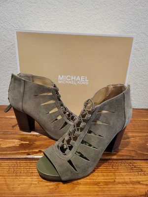 Botín Michael Michael Kors Elsie Corte Con cordones Sandalia Tobillo Talla 7M Gamuza Verde Foto 1 de 4