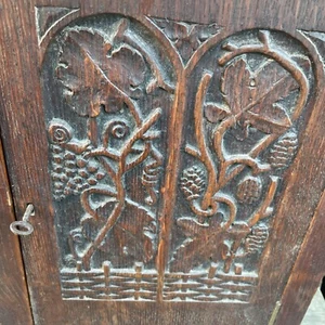 A Oak Wall Cabinet - Picture 1 of 5