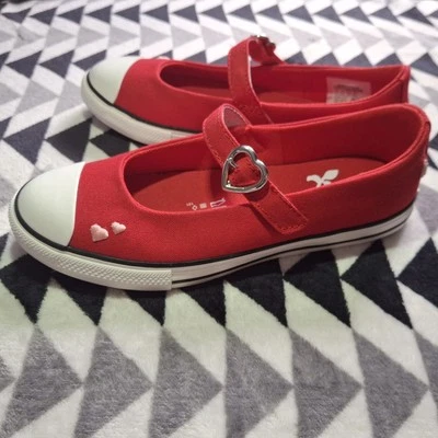 Converse Chuck Taylor All Star Youth EUA Tamanho 2 Vermelho Dainty Mary Janes NOVO Na Caixa - Imagem 1 de 4