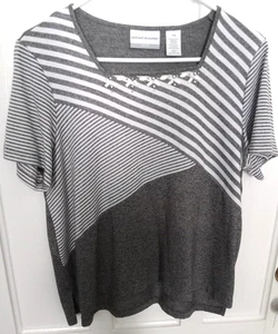 Pet ALFRED DUNNER ShSl Gray/White Diagonal Stripe Square Neck Poly Blend  Top PM - Picture 1 of 5