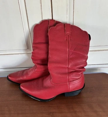 Botas de caubói femininas Nocona competidor couro vermelho biqueira recortada tamanho 7 marcas de arranhões de falhas - Imagem 1 de 4