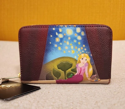 Cartera Loungefly Disney Enredada Torre Rapunzel Mirando Ilustrada Linterna Cremallera Foto 1 de 4