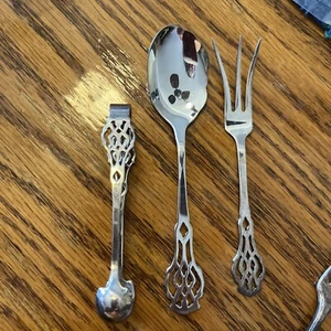 3 tlg Set LUNT Silber Servieren Vintage, Frühstücksset, Toastgabel, Zuckerwürfelzange, Marmelade - Bild 1 von 3