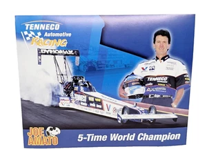 Tarjeta de héroe Joe Amato Tenneco Automotive Racing 8" X 10" Top Fuel Dragster 1999 - Imagen 1 de 2