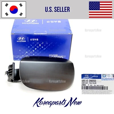 Panel de puerta de combustible tapa de gas 695102M000 ⭐GENUINO⭐ Hyundai Genesis cupé 2010-2016 Foto 1 de 2