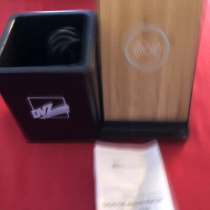 Ladegerät Ontario 5W Wireless Charger und Stiftehalter - Neu - Zdjęcie 1 z 7