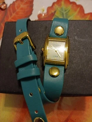 La Mer коллекции золотистый бежевый искусственной кожи надежном браслет группы часы 23 дюйма - Изображение 1 из 4