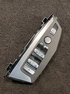 2022 BMW X3 M40i Driver Left Master Window Switch OEM 6847099 - Image 1 of 4