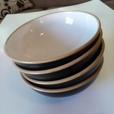 4 Phaltzgraff Cereal Bowls 6.5 In Diameter Brown Outside White Inside - Image 1 of 4
