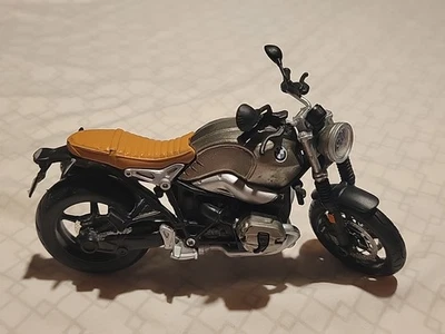 MAISTO 1:18 BMW R nineT Scrambler MOTORCYCLE DIECAST MODEL Collection Toy Gift - Image 1 of 3