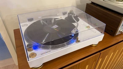Pioneer DJ PLX-500-White Direct drive turntable - Image 1 of 4