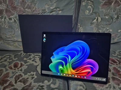 NUOVO Microsoft Surface Pro 13" Snapdragon X Elite 16 GB 512 GB OLED tablet platino