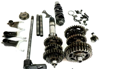 Suzuki Intruder 800 vs800 1994 transmisión interna caja de cambios - buenas marchas Foto 1 de 4