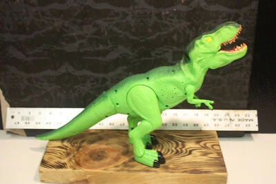 DRAGON-i JUGUETES T-REX DINOSAURIO 20" Pilas Calientes, Excelente Estado. DIVERSIÓN DIVERTIDA Foto 1 de 4