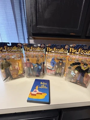 Juego de 4 figuras de acción McFarlane The Beatles Yellow Submarine 1999 de colección nuevo en paquete Foto 1 de 4