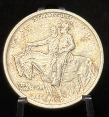 1925 Stone Mountain Commemorative  Half Dollar 50C Silver Coin - Image 1 of 2