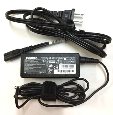 *Genuine* Toshiba AC Power Supply Adapter PA3822U-1ACA 19V 2.37A 45W W/ AC CORD - Image 1 of 3