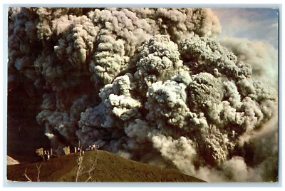 c1950-е Извержение вулкана Ирасу Коста-Рика Калифорния Отправленная Винтажная Открытка - Изображение 1 из 2