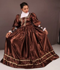 Vestido renacentista años 1500, vestido de tafetán Borgia, vestido marrón justo y chemise - Imagen 1 de 22