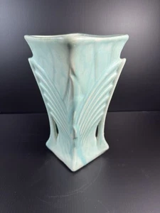 Vintage 1941 McCoy 9" Aqua Art Deco Vase, Excellent Condition! - Picture 1 of 6