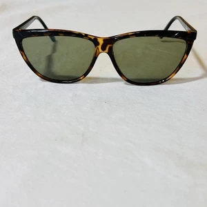 Occhiali da sole donna originali vintage anni 80 occhio di gatto guscio tartaruga lenti verdi - Foto 1 di 3