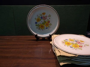 E7092 - Juego de 8 platos de elegancia informal de gres Hearthside - Japón - Raro - Imagen 1 de 3