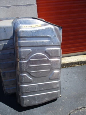 Tanque de gasolina Ford Tempo Topacio 1984-1985 15,2 gal E53Z-9002-A fabricante de equipos originales Nuevo de Lote Antiguo Foto 1 de 4