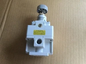 Smc precision regulator IR3010-03 - Bild 1 von 1