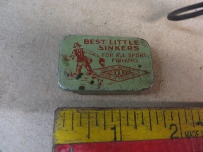 BEST LITTLE SINKERS VINTAGE LEAD FISHING WEIGHTS IN TIN CASE w/ HOOK  - Image 1 of 4