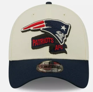 New England Patriots Mütze Herren S/M Creme 39THIRTY 2022 Herren Sideline Flex Cap - Bild 1 von 12