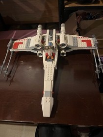 LEGO 9493 - Star Wars - Xwing Starfighter 90% Complete
