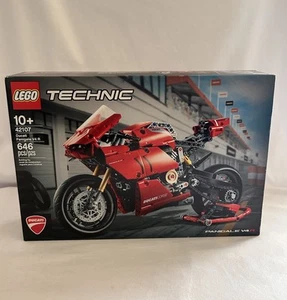 Lego Technic 42107 DUCATI PANIGALE V4R Factory Sealed/NEW Set - Picture 1 of 12