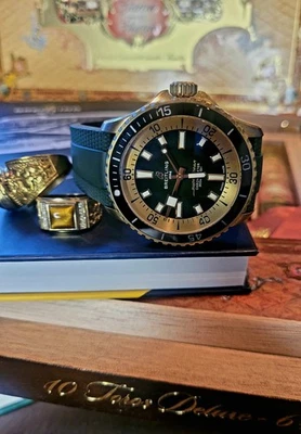Breitling Superocean 42 2023 precioso verde/bronce, ¡¡EXCELENTE ESTADO!! Con B+P Foto 1 de 4