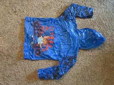 Diego Abrigo de Lluvia Nuevo con Etiquetas Niños Talla M/L Dora la Exploradora  Foto 1 de 4